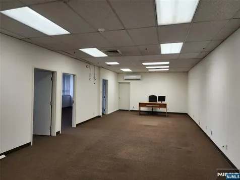 170 Roosevelt Place Palisades Park NJ 07650