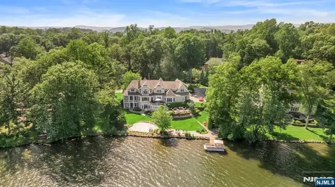 1118 Pines Lake Drive Wayne NJ 07470