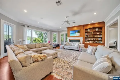 1118 Pines Lake Drive Wayne NJ 07470