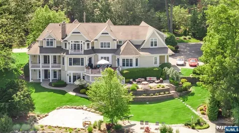 1118 Pines Lake Drive Wayne NJ 07470