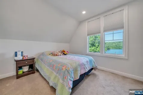 1118 Pines Lake Drive Wayne NJ 07470