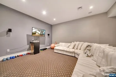 1118 Pines Lake Drive Wayne NJ 07470