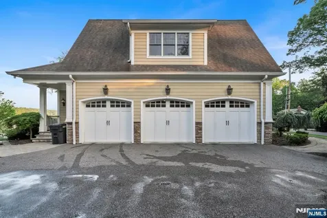 1118 Pines Lake Drive Wayne NJ 07470