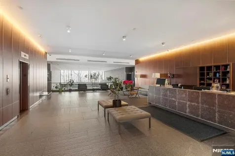 1 Executive Drive Fort Lee NJ 07024