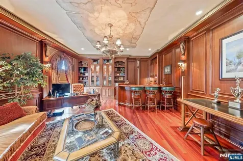 196 Vaccaro Drive Cresskill NJ 07626