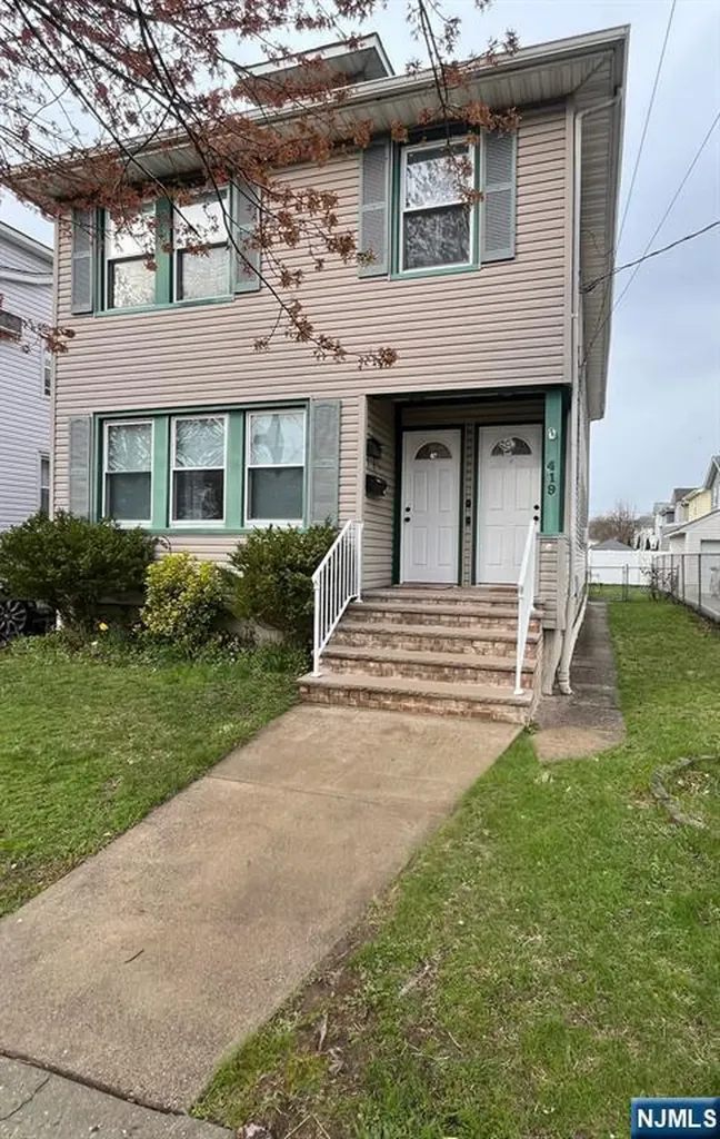 419 Lake Avenue Lyndhurst NJ 07071