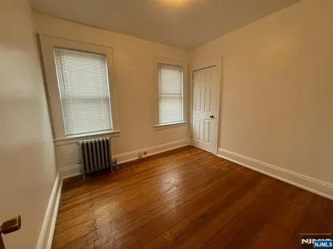 419 Lake Avenue Lyndhurst NJ 07071