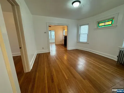 419 Lake Avenue Lyndhurst NJ 07071