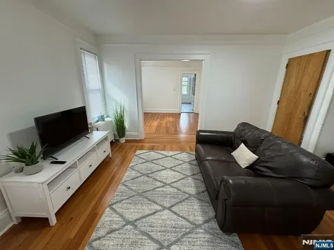 419 Lake Avenue Lyndhurst NJ 07071