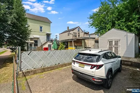 102 22nd Avenue Paterson NJ 07513