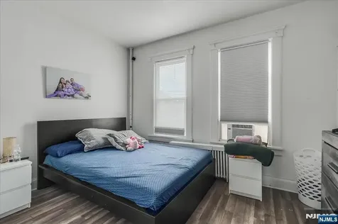 102 22nd Avenue Paterson NJ 07513