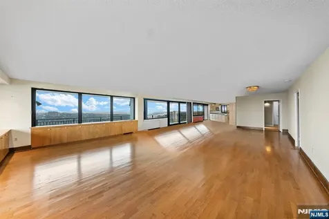 1500 Palisade Avenue Fort Lee NJ 07024