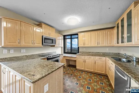 1500 Palisade Avenue Fort Lee NJ 07024