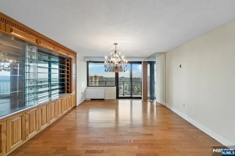 1500 Palisade Avenue Fort Lee NJ 07024