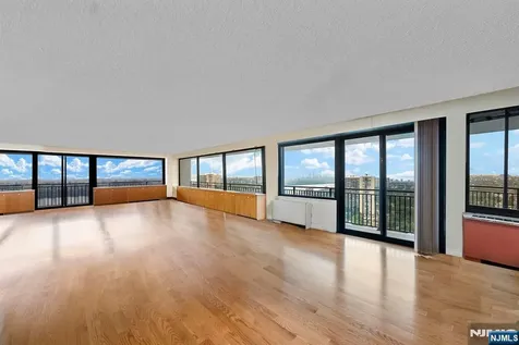 1500 Palisade Avenue Fort Lee NJ 07024
