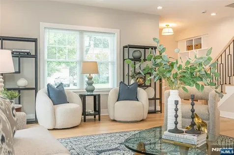 19 Brentwood Drive Verona NJ 07044