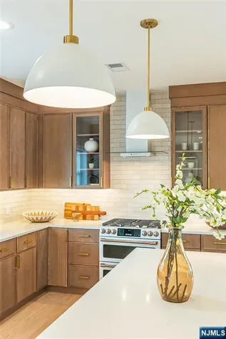 19 Brentwood Drive Verona NJ 07044