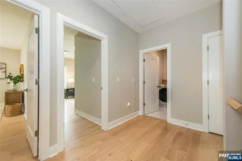 19 Brentwood Drive Verona NJ 07044
