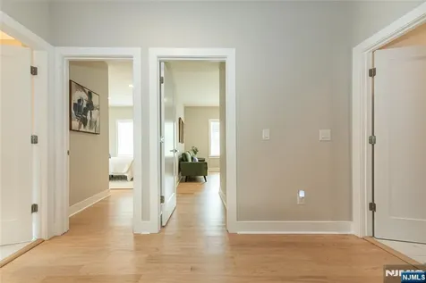 19 Brentwood Drive Verona NJ 07044