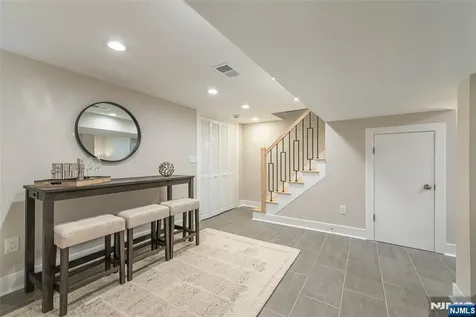 19 Brentwood Drive Verona NJ 07044