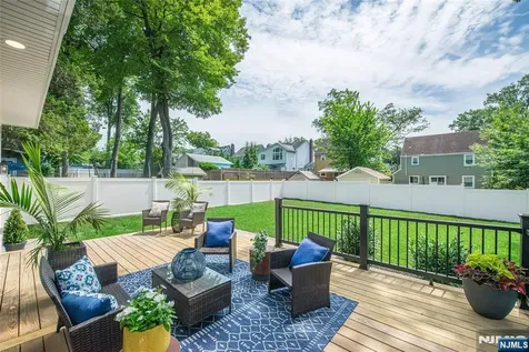 19 Brentwood Drive Verona NJ 07044