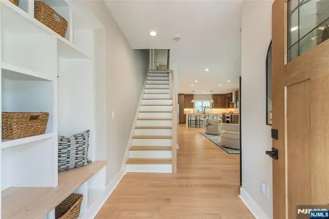 19 Brentwood Drive Verona NJ 07044