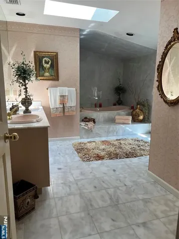 732 Mardinly Avenue Franklin Lakes NJ 07417