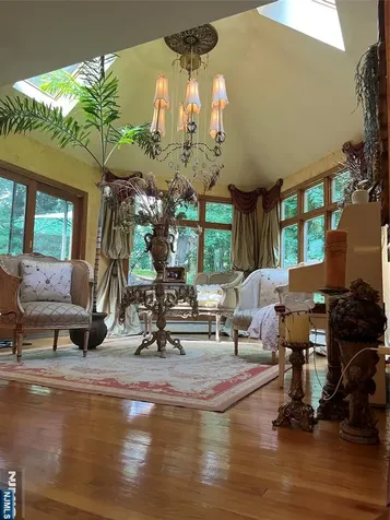732 Mardinly Avenue Franklin Lakes NJ 07417