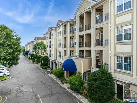 8205 Harcourt Road Clifton NJ 07013