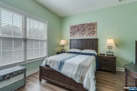8205 Harcourt Road Clifton NJ 07013