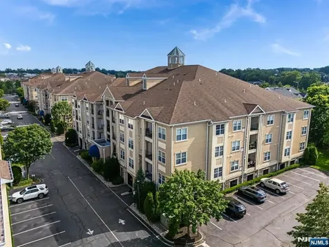 8205 Harcourt Road Clifton NJ 07013