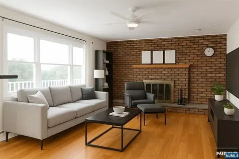 4 Skie Drive Paramus NJ 07652