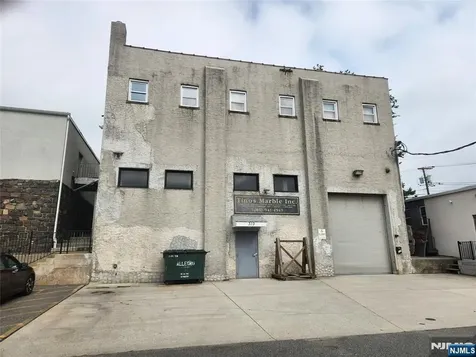 319 10th Street Fairview NJ 07022