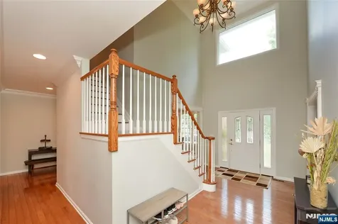1 Woods Edge Road Old Tappan NJ 07675