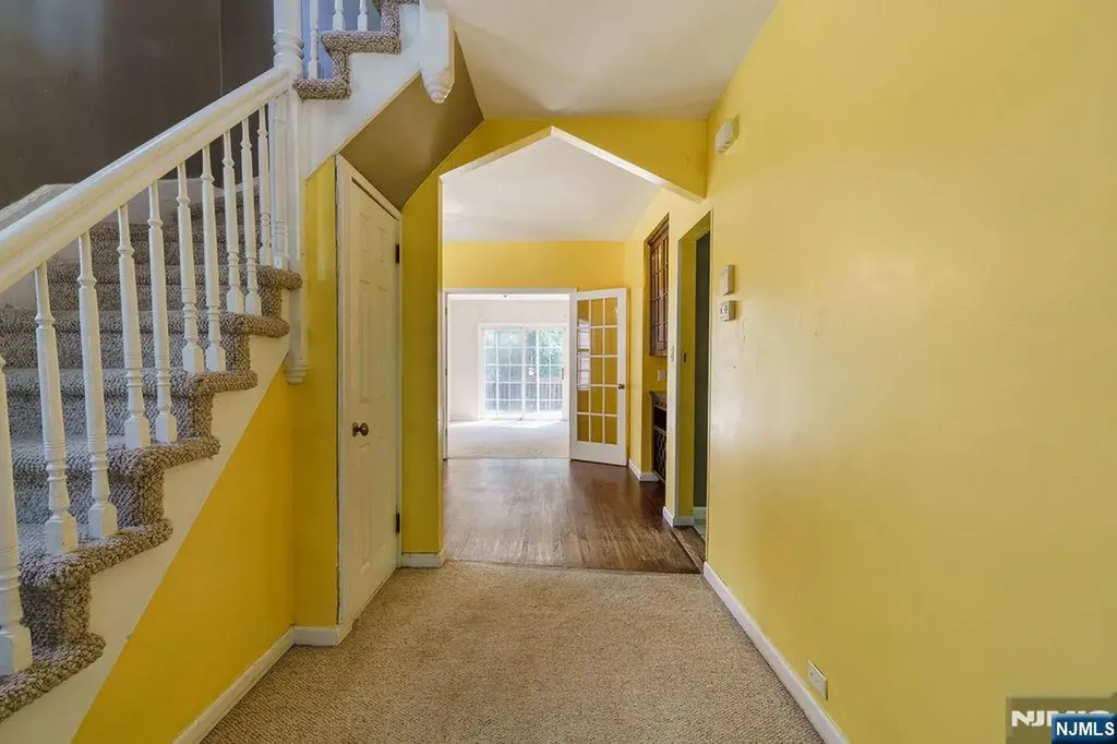 131 Prospect Avenue Bergenfield NJ 07621