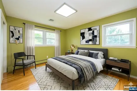 11 Michael Street Woodcliff Lake NJ 07677