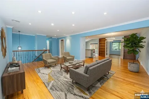 11 Michael Street Woodcliff Lake NJ 07677