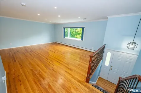 11 Michael Street Woodcliff Lake NJ 07677