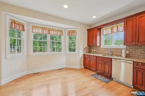 32 Spruce Avenue Emerson NJ 07630