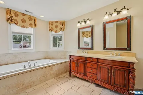 32 Spruce Avenue Emerson NJ 07630