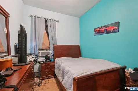 405 N 8th Street Prospect Park NJ 07508