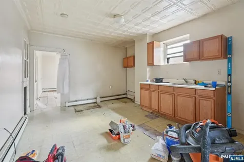 405 N 8th Street Prospect Park NJ 07508