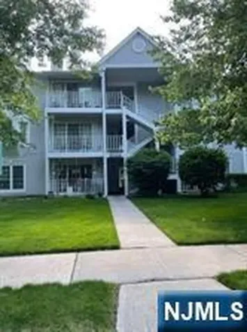 124 Raintree Lane Mahwah NJ 07430