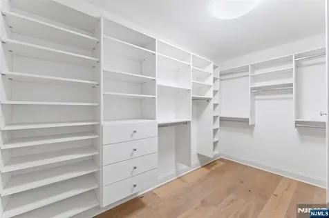 425 Clinton Avenue Wyckoff NJ 07481