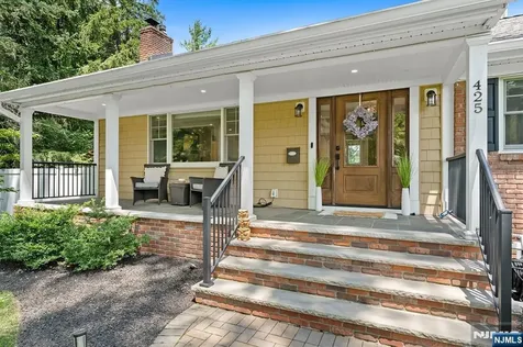 425 Clinton Avenue Wyckoff NJ 07481