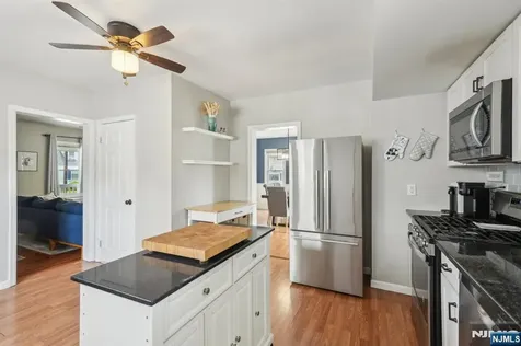 862 Lafayette Avenue Extension Hawthorne NJ 07506