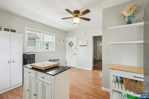 862 Lafayette Avenue Extension Hawthorne NJ 07506