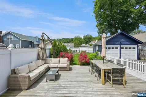 862 Lafayette Avenue Extension Hawthorne NJ 07506