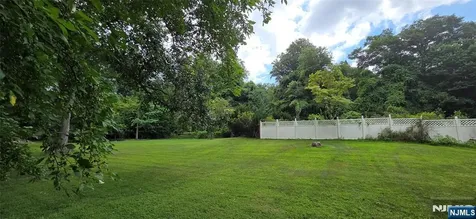 10 Paris Avenue Rockleigh NJ 07647