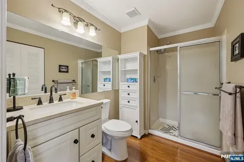 530 Holly Court Mahwah NJ 07430
